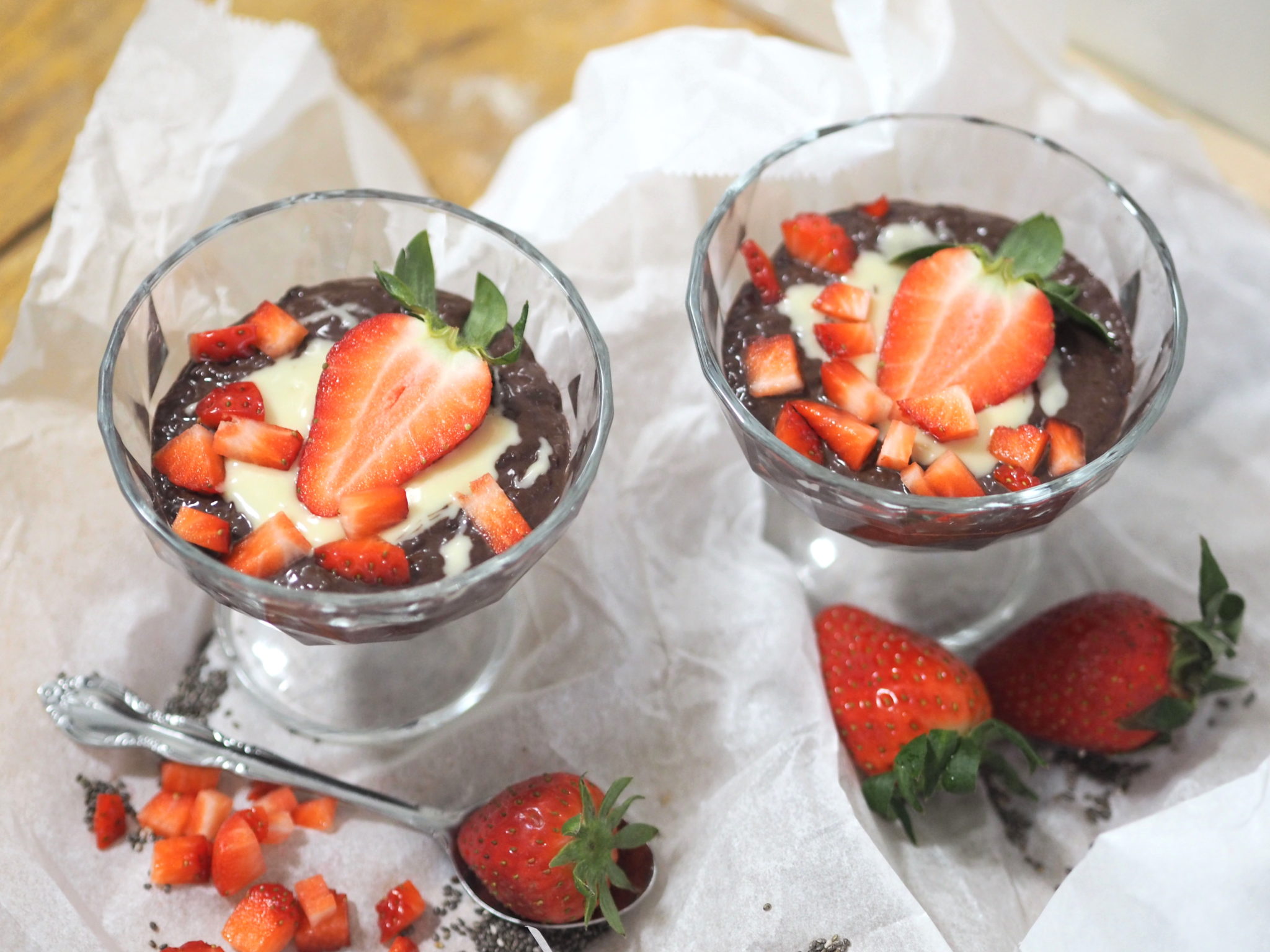 Schoko-Chia-Pudding I ohne kochen I 4 Zutaten - Nia Latea