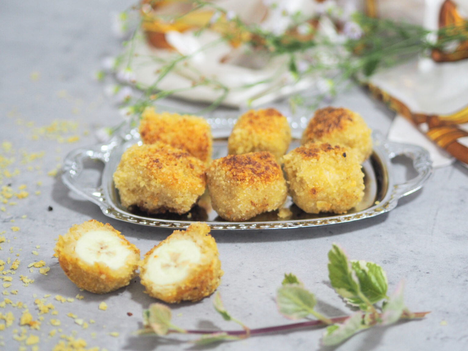 Bananen Nuggets I herzhaft oder als Dessert - Nia Latea