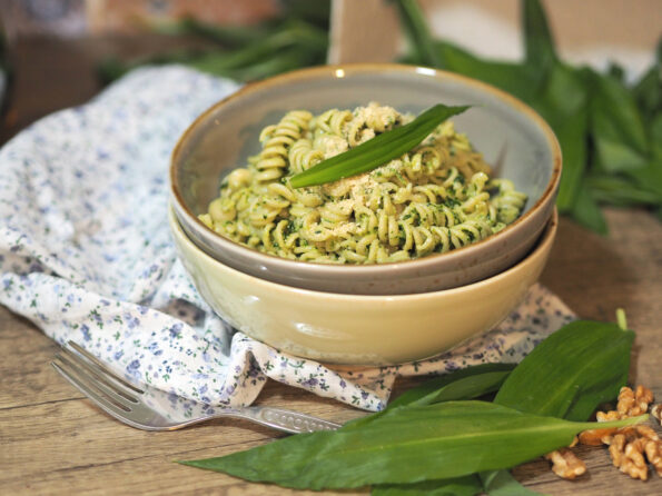 Pasta mit Bärlauch I schnelles Bärlauch Pesto I 15-Minuten Küche