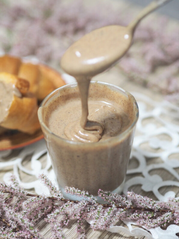 Die beste Haselnuss-Creme I schmeckt nach Bueno I fürs Brot, Waffeln, Pancakes...