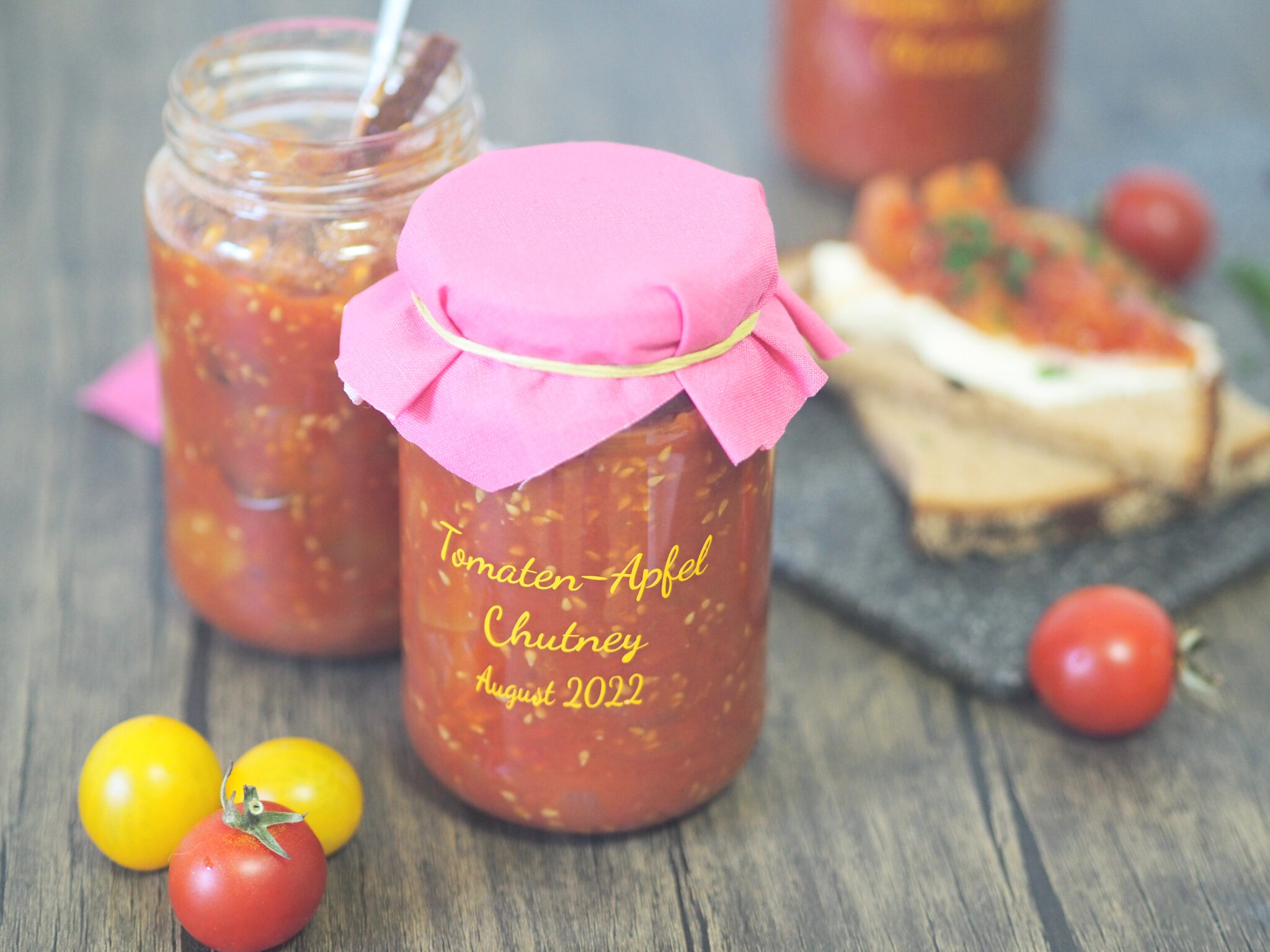 Tomaten-Apfel-Chutney I viele Tomaten einkochen I auf Vorrat - Nia Latea