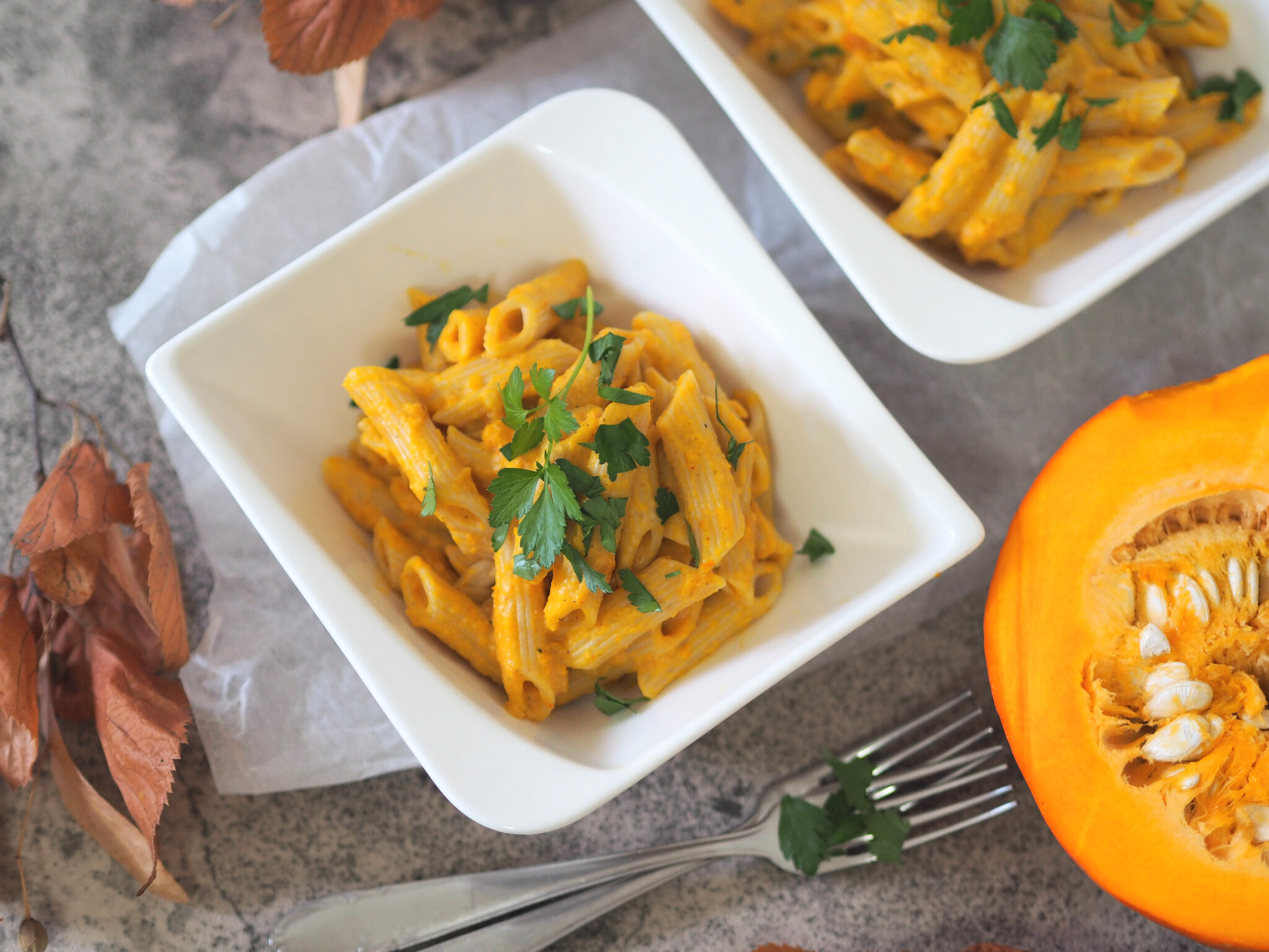 Penne in cremiger Kürbis-Sauce - Nia Latea