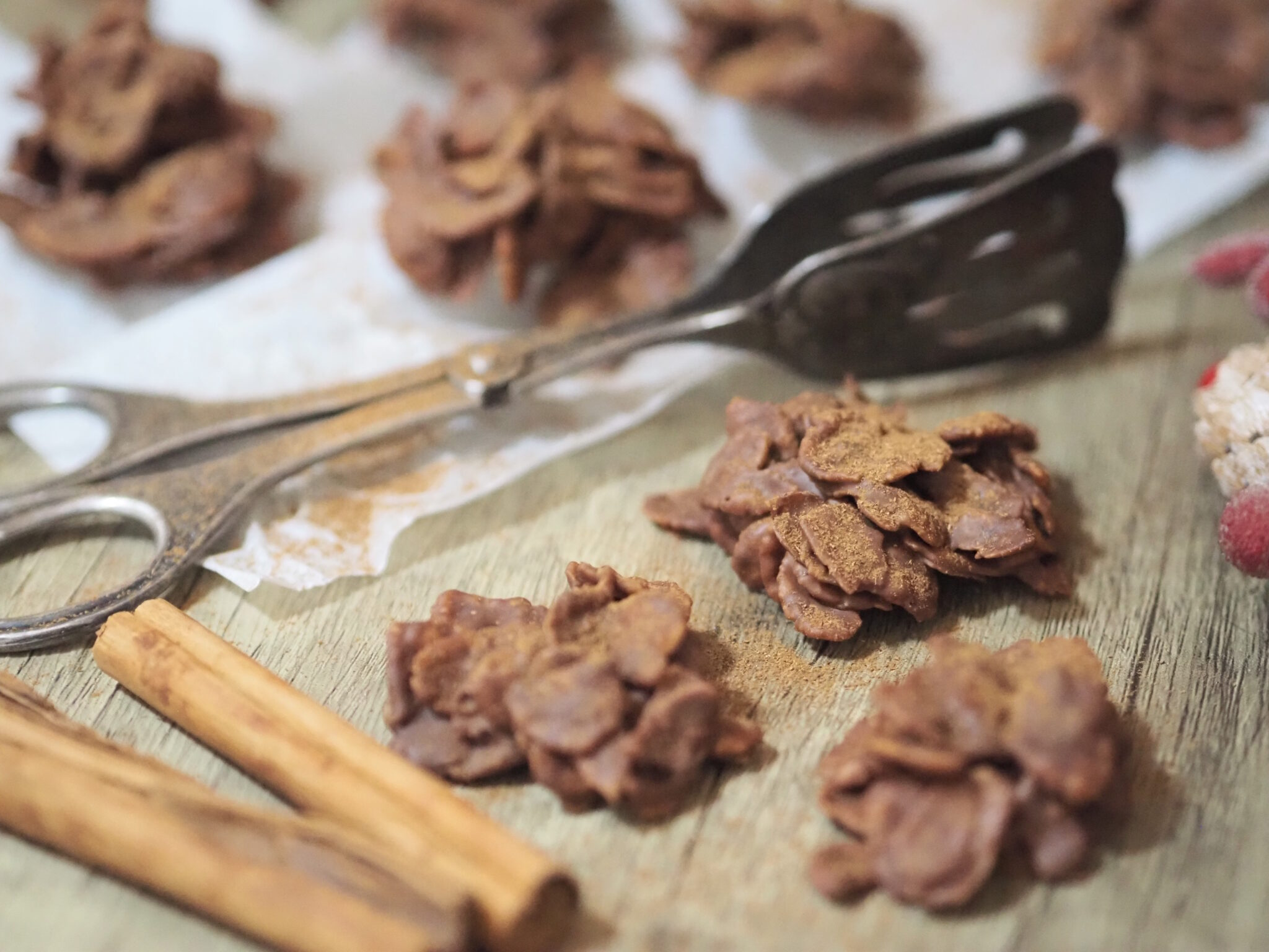 Weihnachtliche Choco Crossies I Last minute snack - Nia Latea
